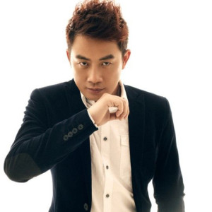 Listen to 写给青春的信 song with lyrics from 李明翰