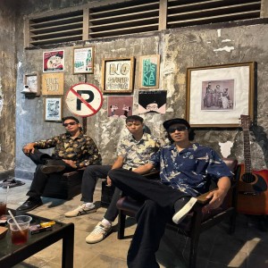 收聽Dogbone的Sayton Kredit歌詞歌曲