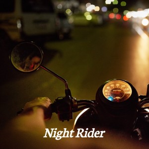 Dengarkan Night Rider lagu dari The Hondells dengan lirik