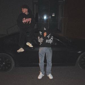 收聽Pasi的money shot歌詞歌曲