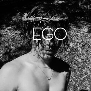 ดาวน์โหลดและฟังเพลง Ego พร้อมเนื้อเพลงจาก Ale Alejandro