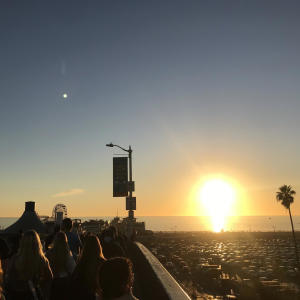 ดาวน์โหลดและฟังเพลง LA LA LAND (Explicit) พร้อมเนื้อเพลงจาก Heat Ledger