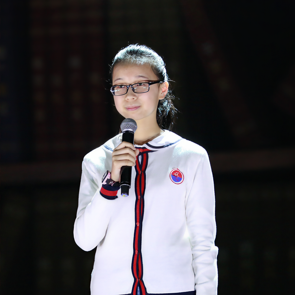 杨雅坤