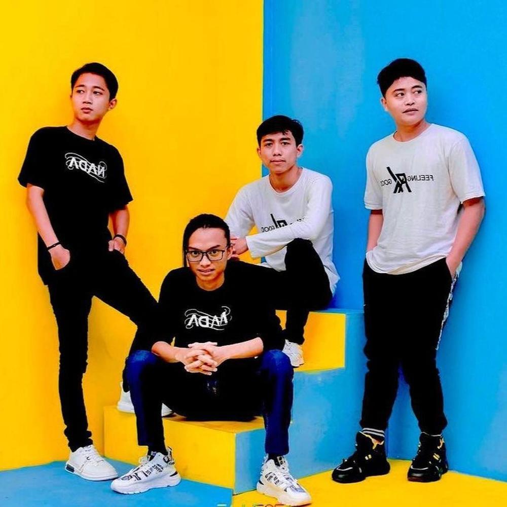 Cinta Terpendam