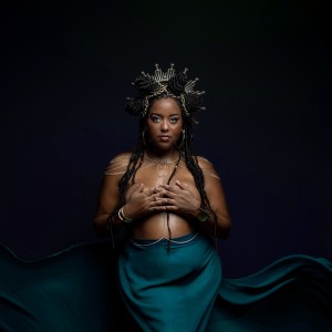Listen to ELLE song with lyrics from Maurane Voyer