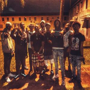 收聽Nola Heat的Money on my head (feat. Cp3, Lil Ted & Fredrarrii) (Explicit)歌詞歌曲