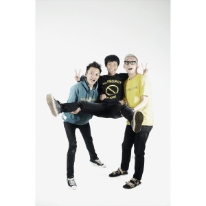 Listen to Gantung song with lyrics from Suara Sendu