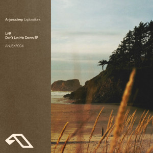 LAR的專輯Don't Let Me Down EP