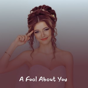 ดาวน์โหลดและฟังเพลง Aloha Oe พร้อมเนื้อเพลงจาก Johnny Pineapple