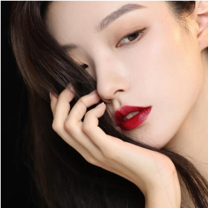 收听DJ YiXiu的Phut Hon (抖音热播版)歌词歌曲