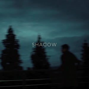 收聽Dillan Sesario Zamaita的Shadow歌詞歌曲