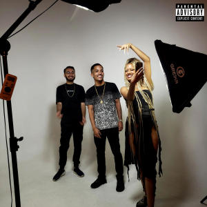 收聽calli.的Sentimento Covarde (feat. 2P', Muse Maya, Cyclope Beatz & Dimi) (Explicit)歌詞歌曲