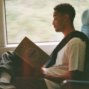 ดาวน์โหลดและฟังเพลง Ottolenghi พร้อมเนื้อเพลงจาก Loyle Carner