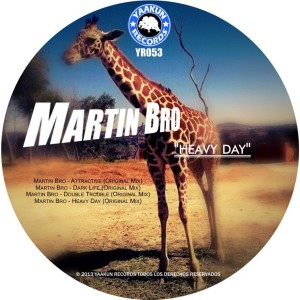 收聽Martin Bro的Heavy Day歌詞歌曲