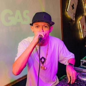 收聽DJ BIEL PRADO的AMOR ELA SÓ QUER DE MÃE x ESSE É O PIQUE DO BIEL (feat. MC Durrony) (Explicit)歌詞歌曲