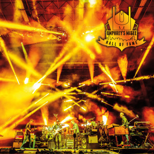 Dengarkan Call to Arms (12.31.16 Chicago, Il) [Live] (feat. Mad Dog's Filthy Little Secret) (Live) lagu dari Umphrey's McGee dengan lirik