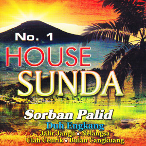 No.1 House Sunda dari Riska Aura