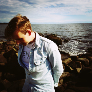 Listen to When You're in Love song with lyrics from Rne