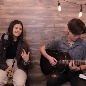 ดาวน์โหลดและฟังเพลง Backyard Boy พร้อมเนื้อเพลงจาก Andrew Foy