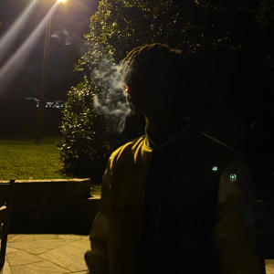 收聽6lacc的Lurkin n lookin (feat. Twinn ahhh) (Explicit)歌詞歌曲