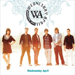 ดาวน์โหลดและฟังเพลง White Love Story พร้อมเนื้อเพลงจาก Wednesday April