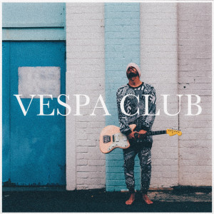 Dengarkan Talk lagu dari Vespa Club dengan lirik