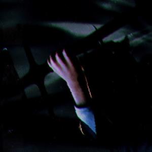 Dengarkan LET IT R.I.P (Explicit) lagu dari The Antihero Lunacy dengan lirik