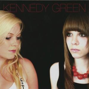 ดาวน์โหลดและฟังเพลง Soap Girl พร้อมเนื้อเพลงจาก Kennedy Green