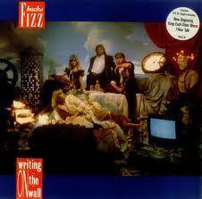 ดาวน์โหลดและฟังเพลง Love In A World Gone Mad (New Version 7") พร้อมเนื้อเพลงจาก Bucks Fizz