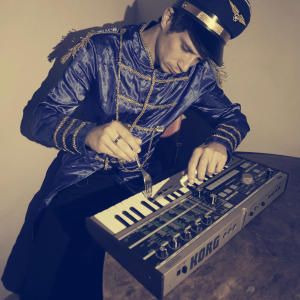 收聽Bennos Project的Today is a Day of Joy (feat. Tobias Künzel)歌詞歌曲