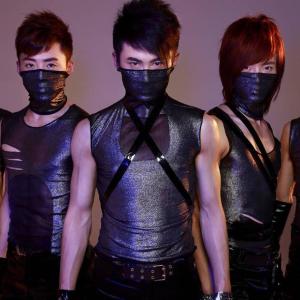 Listen to 想你 song with lyrics from 功夫派