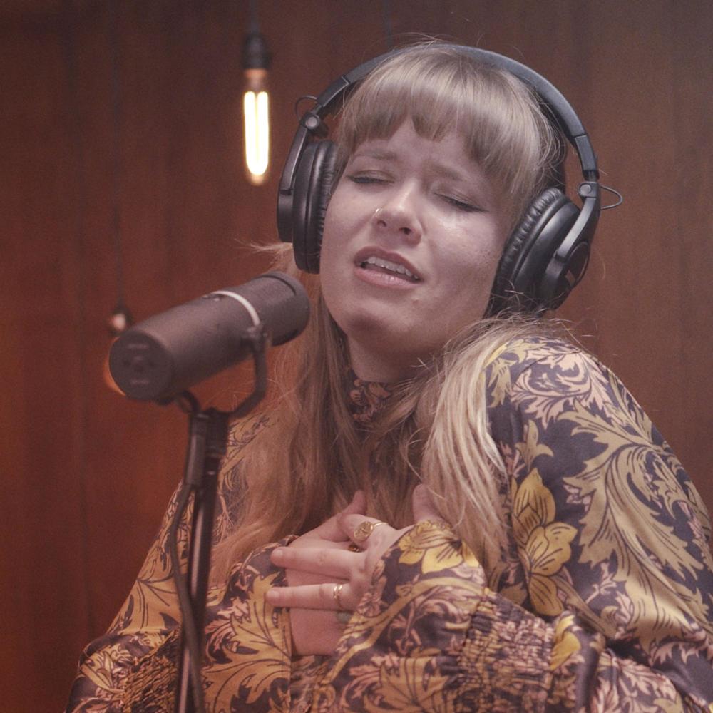 Phone Calls (feat. Jodi Mash) (Live)