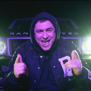 收聽WaZap的Right Here (Explicit)歌詞歌曲