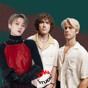 ดาวน์โหลดและฟังเพลง REAL LIFE (Ofenbach Remix) พร้อมเนื้อเพลงจาก 刘雨昕