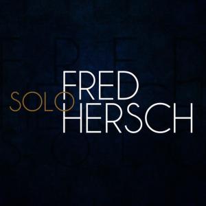 ดาวน์โหลดและฟังเพลง Caravan พร้อมเนื้อเพลงจาก Fred Hersch