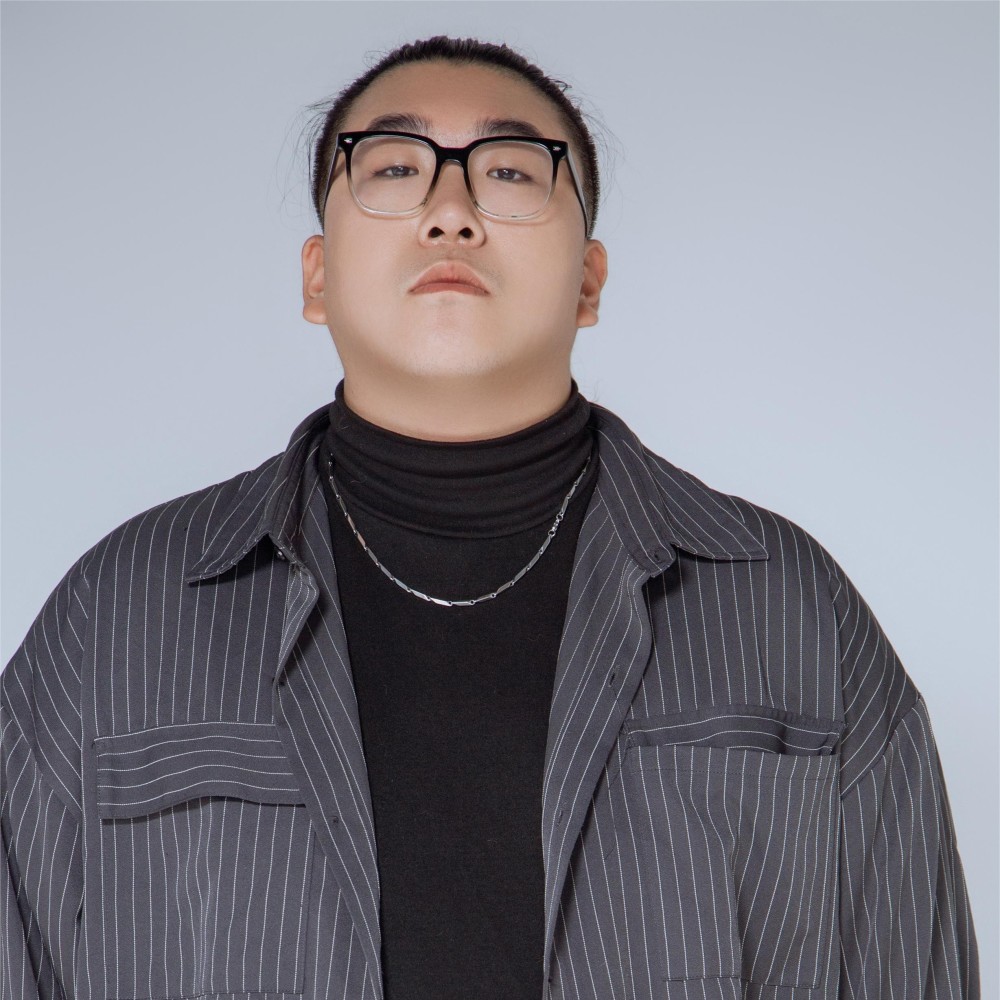秦昕安