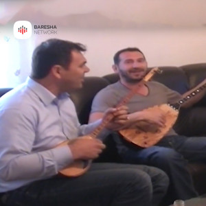 Dengarkan Vin Vaporrat lagu dari Martin Gojani dengan lirik