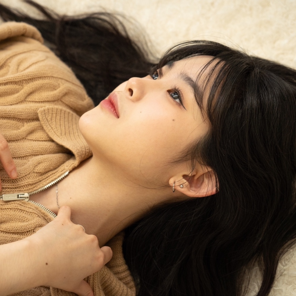 정다인