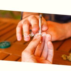 Dengarkan Maximum Collision lagu dari Kaie Diah dengan lirik