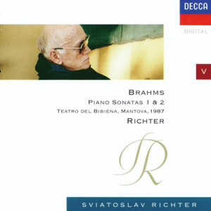 收聽Sviatoslav Richte的Brahms: Piano Sonata No.1 in C, Op.1 - 3. Scherzo (Allegro molto e con fuoco)歌詞歌曲