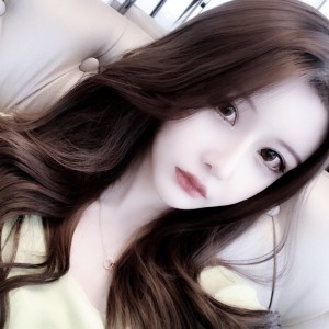 Dengarkan 晚风 (快手正式版) lagu dari 圈妹 dengan lirik