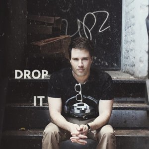 收聽UPZ的Drop It歌詞歌曲