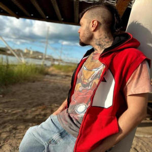 ดาวน์โหลดและฟังเพลง Senza di te no (feat. DHYANE) (Explicit) พร้อมเนื้อเพลงจาก Sapi