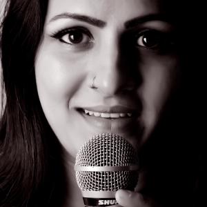 Listen to Ehsaan Tera Hoga Mujhpar song with lyrics from Archana Srikanth