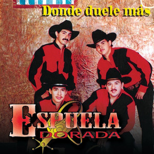 收聽ESPUELA DORADA的Coqueta歌詞歌曲