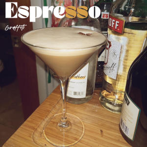 收聽Graffiti的Espresso (feat. asilverde, Juni Cruz, Yxnas & Jeff Fang) (Explicit)歌詞歌曲