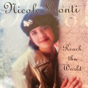 Nikki Leonti的专辑Reach The World