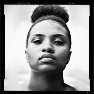 ดาวน์โหลดและฟังเพลง Passionate (Explicit) พร้อมเนื้อเพลงจาก Spyce