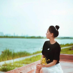 收聽落花雨的悽美地（郭頂）歌詞歌曲