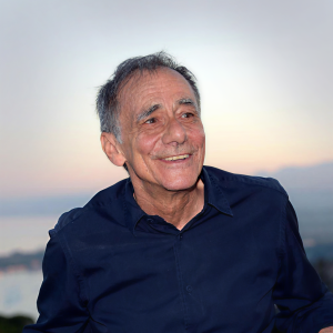 Roberto Vecchioni ดาวน์โหลดและฟังเพลงฮิตจาก Roberto Vecchioni